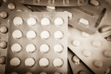 ¿Puede el Viagra disolverse y absorberse bajo la lengua?